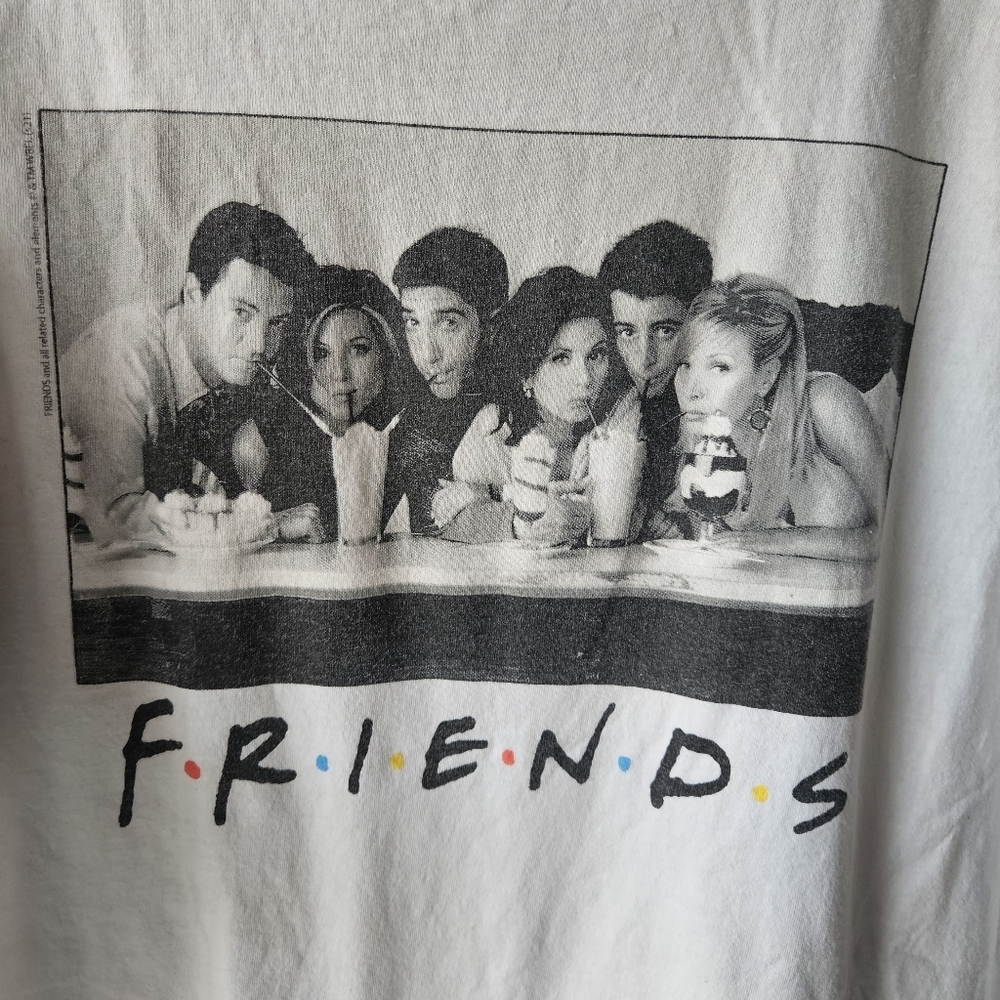 Fruit of the Loom White Friends Graphic Tee - Picture 4 of 4